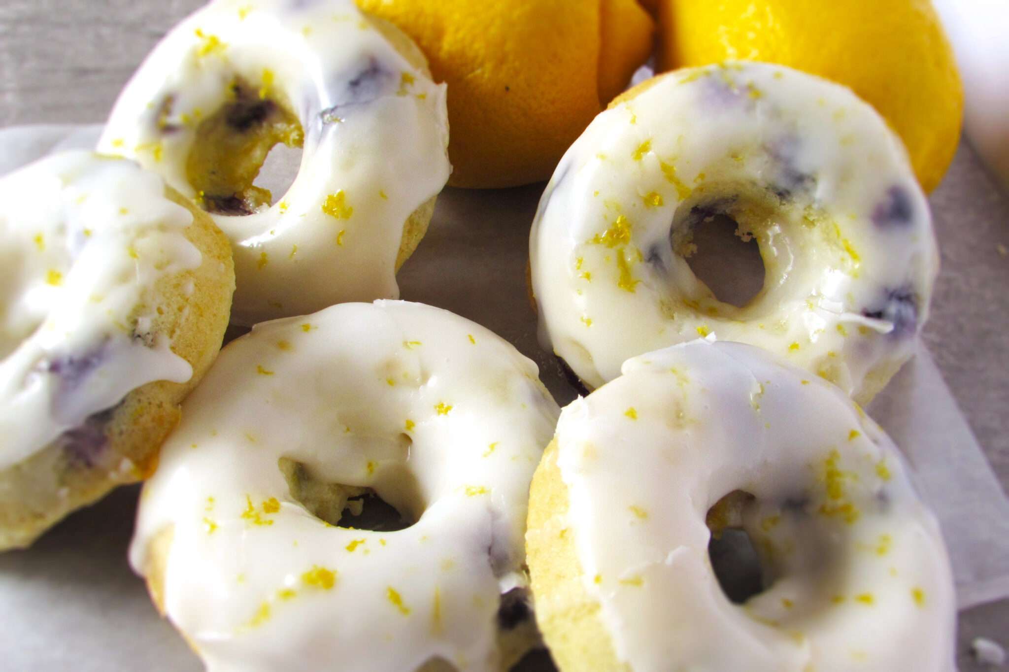 Donuts de Limão e Mirtilo